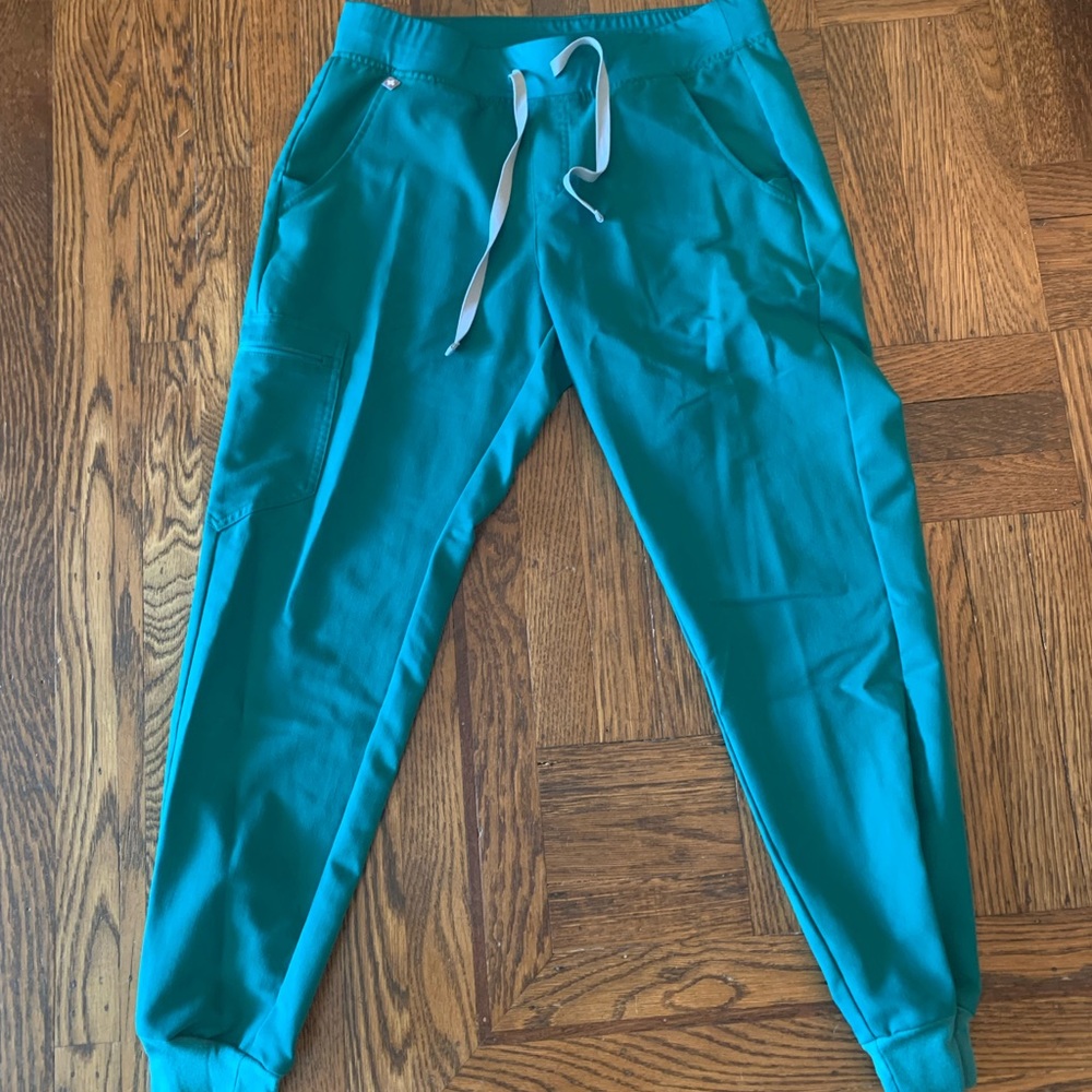 Figs scrub pants